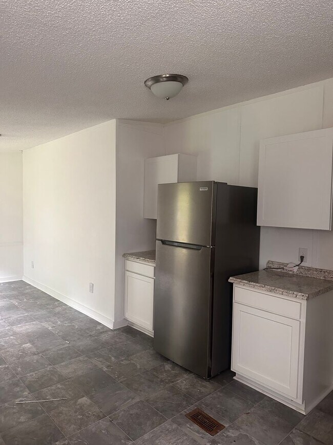 Foto del edificio - RENTAL HOME 3BD/2BTH