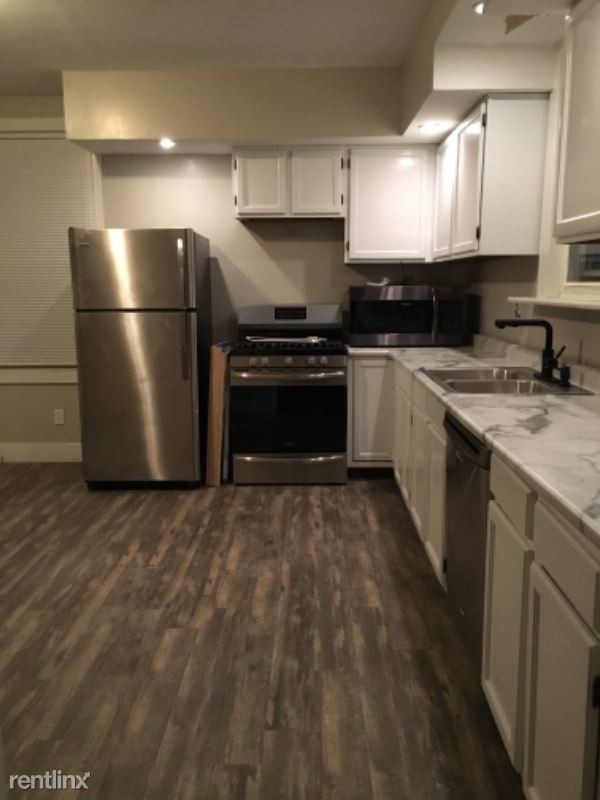 Building Photo - 2 br, 1 bath Apartment - 2725 Hackberry St