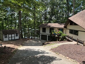 Building Photo - 3421 The Trail Rd