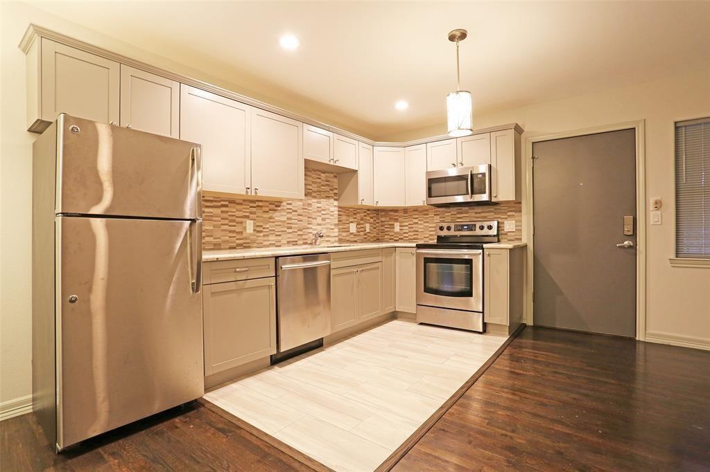 Foto principal - 4737 Aftonshire Dr