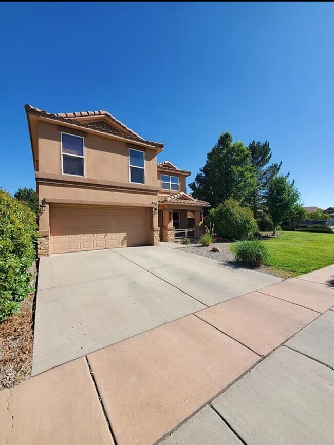 Foto del edificio - 7409 Sidewinder Dr NE