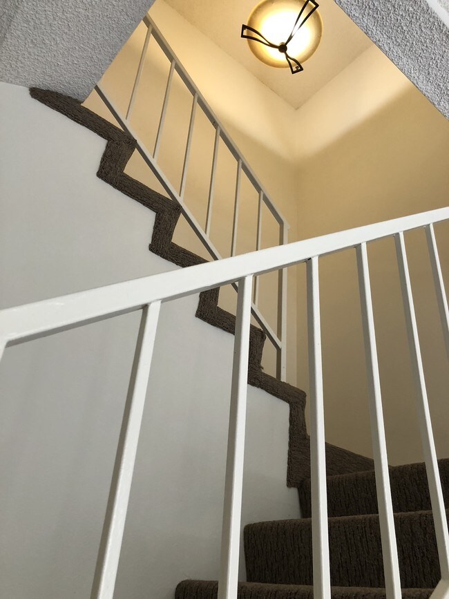 Stairway - 10260 Plainview Ave