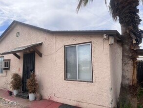 Building Photo - 241 E Elwood St