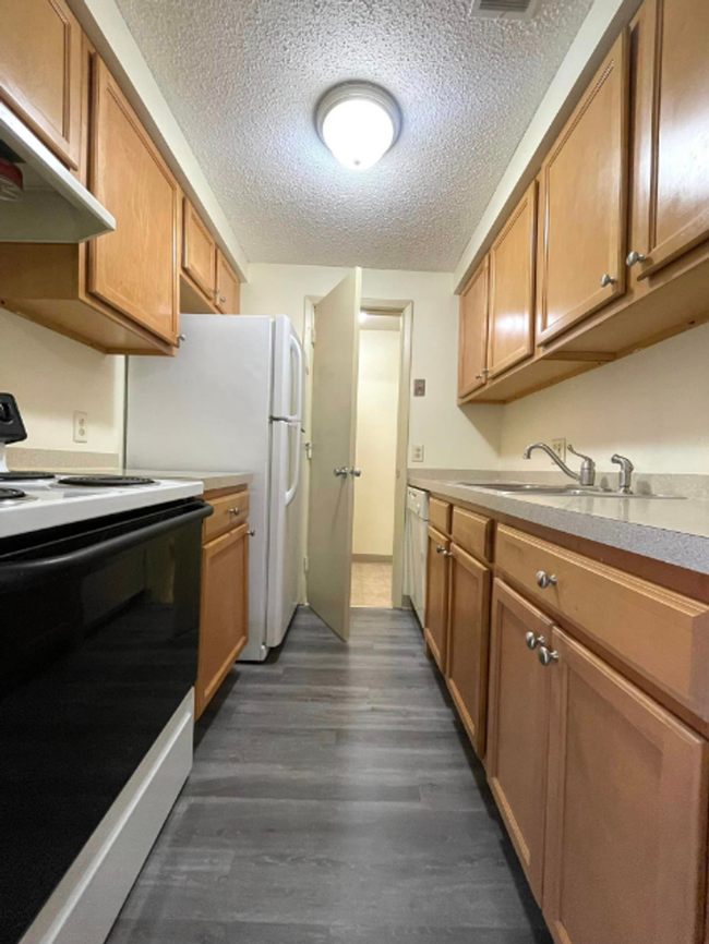 Interior Photo - Buffalo Creek Commons