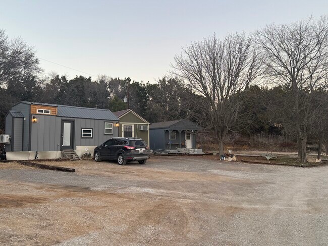 Foto del edificio - 132 Alma St