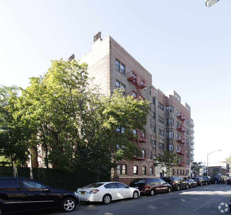 88-44 161st St, Jamaica, NY 11432 - Apartments in Jamaica, NY ...