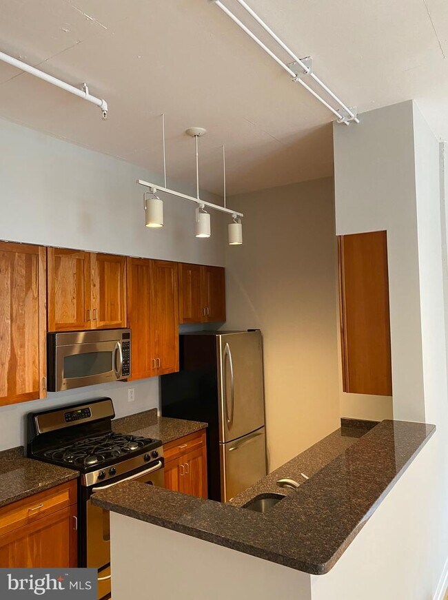 1205 N Garfield St Unit 101, Arlington, VA 22201 Condo for Rent in Arlington, VA
