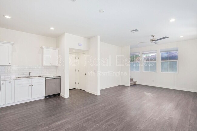 Foto del edificio - 3218 W Glendale Ave