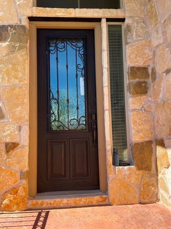 Foto del edificio - 400 Hummingbird Ln