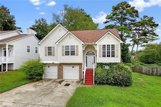 Building Photo - 5470 Twin Lakes Dr