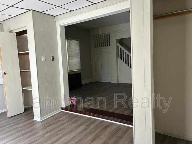Foto del edificio - 420 Grace St