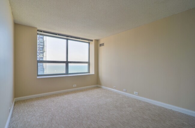 Building Photo - 474 N Lake Shore Dr