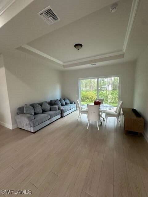 Foto principal - 3107 E 22nd St