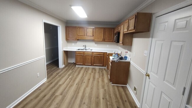 Foto del edificio - 813 S Dogwood Ln