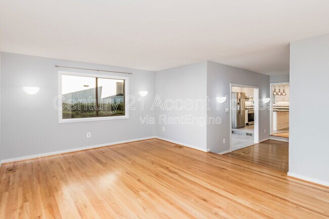 Foto del edificio - 7224 Vistas Ln