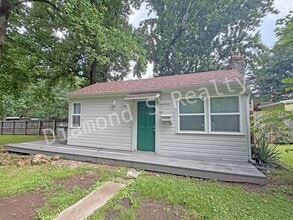 Building Photo - 1313 S Jefferson Ave