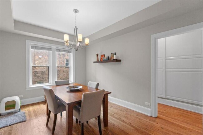 Foto del edificio - 1 bedroom in Chicago IL 60640