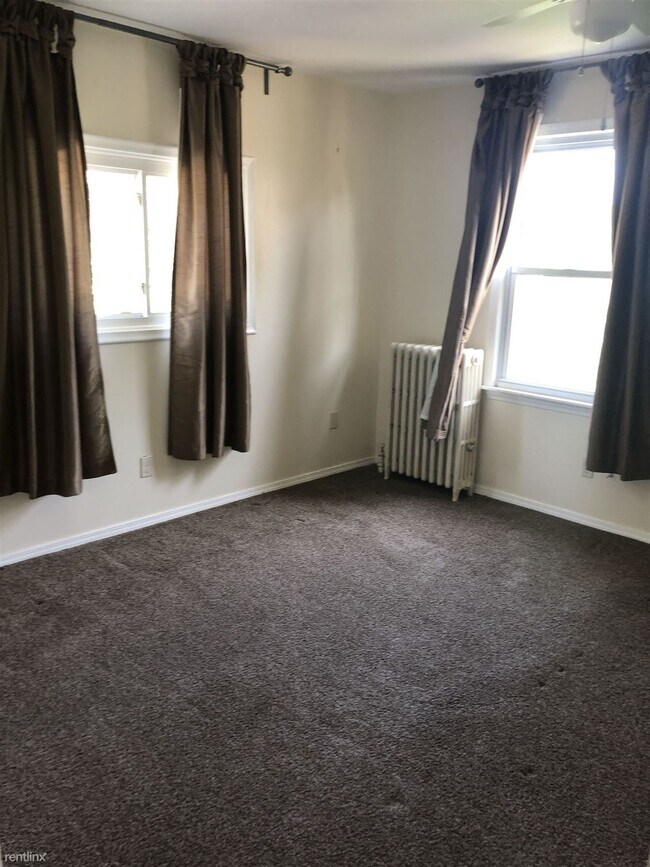 Foto del edificio - 4 br, 2.5 bath House - 3920 Devonshire Rd
