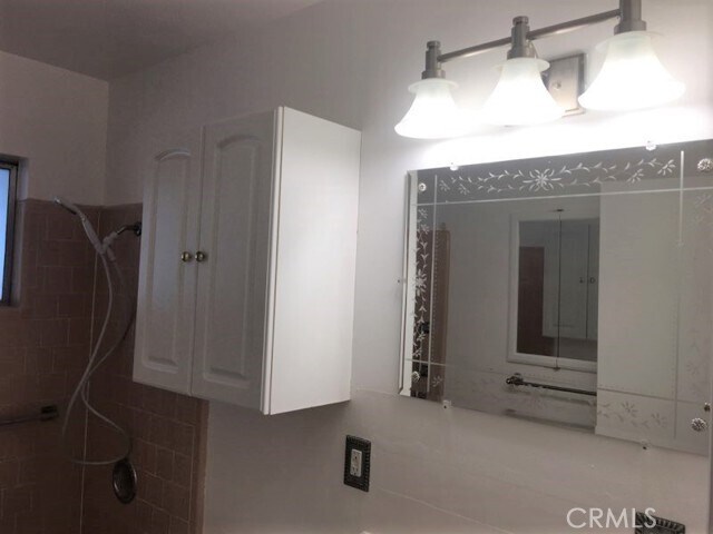 Building Photo - 11921 Peach Tree Rd
