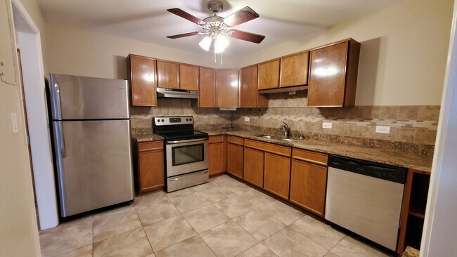 Foto del edificio - 502 W Miner St