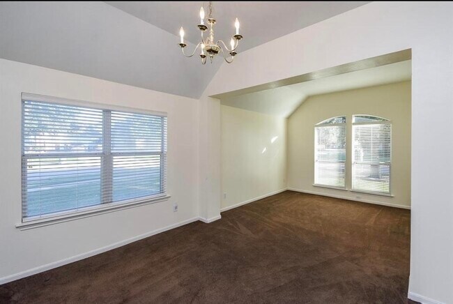 Building Photo - 20802 Oak Rain Ct