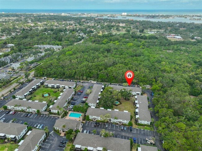 Foto del edificio - 13125 Wilcox Rd