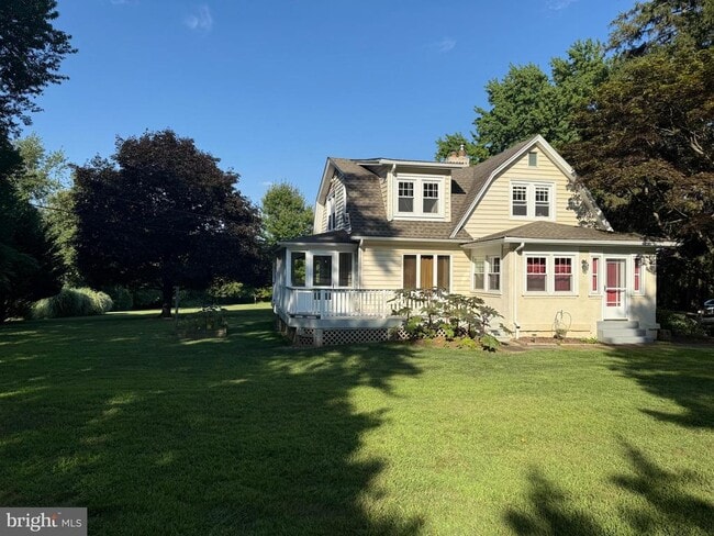 Building Photo - 29 S New Middletown Rd