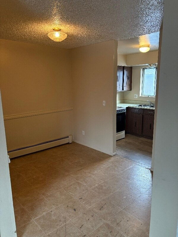 Foto del edificio - 350 Gahart Dr