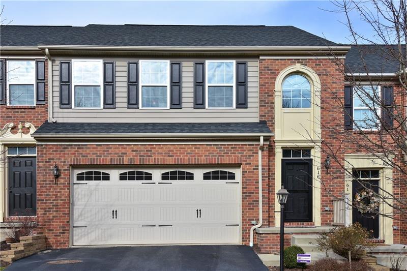 Foto principal - 616 Edison Dr