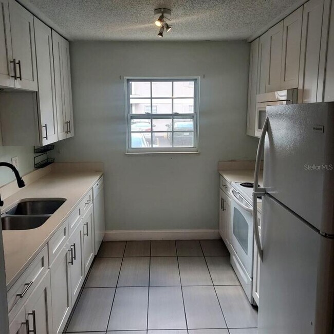 Building Photo - 14472 Reuter Strasse Cir