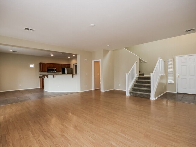Foto del edificio - 17606 W Bridger St