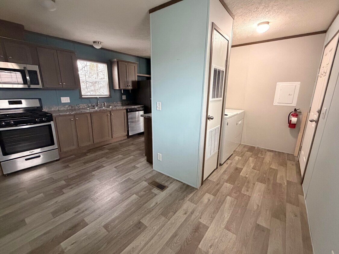 Foto del edificio - 332 Trillum Trail