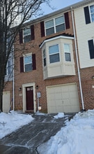 Building Photo - 106 Ridge Ct