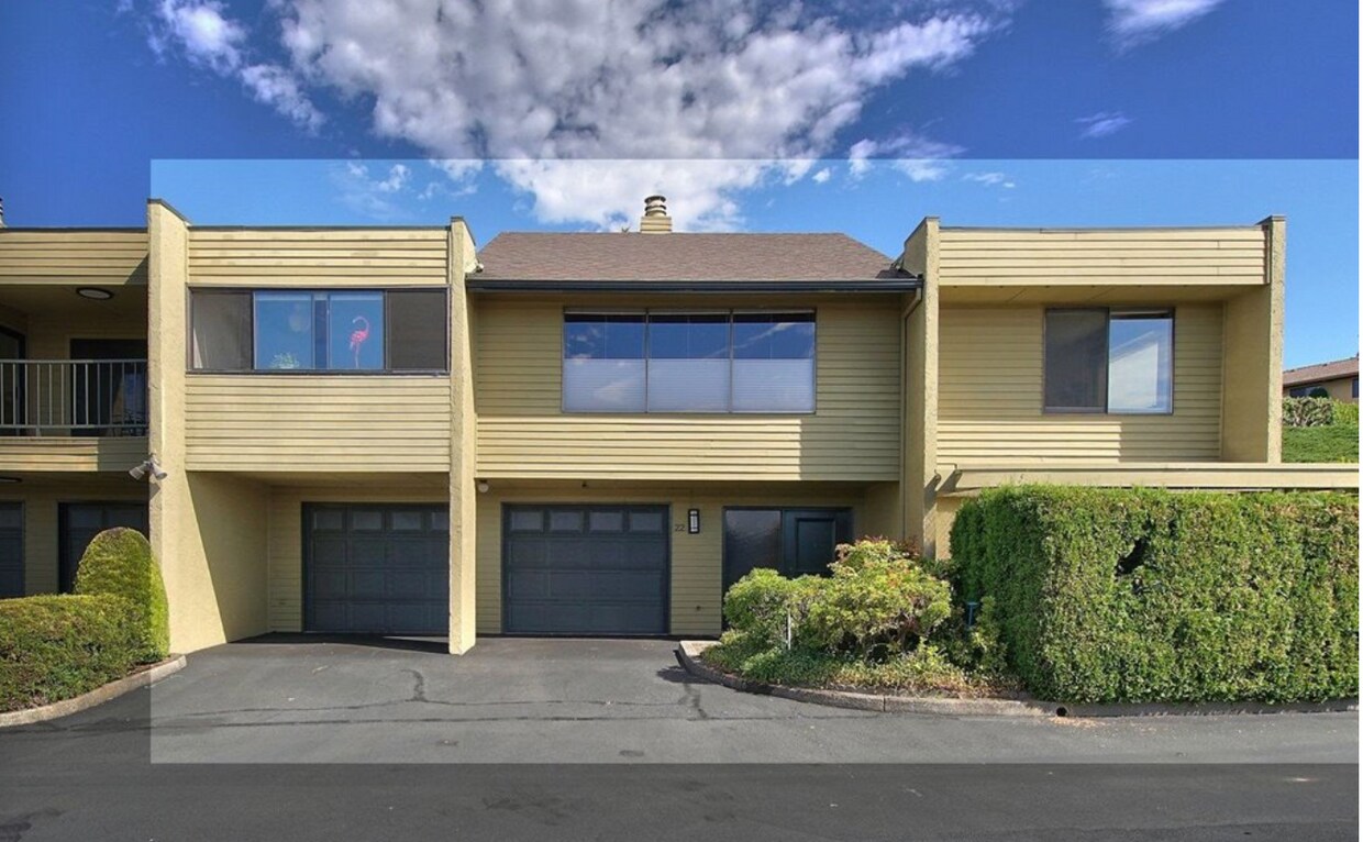 Foto principal - 6900 SE Riverside Dr