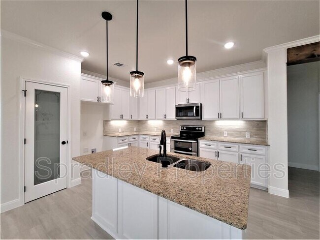 Building Photo - 8612 Trungle Rd