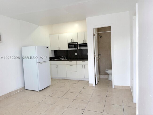 Foto del edificio - 5835 SW 4th St