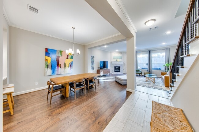 Building Photo - 1436 Prince St