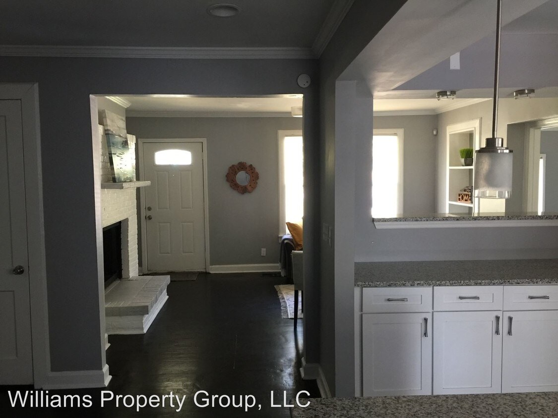 Building Photo - 3673 Aldea Dr
