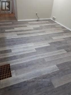 Building Photo - 14 Tofield Crescent