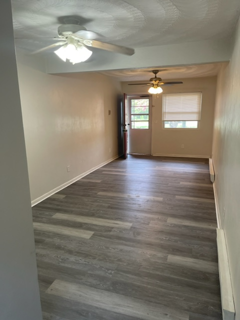 Building Photo - 8612 Willow Terrace