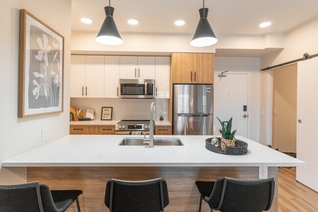 Photo du bâtiment - Vista Apartments at Edgemont