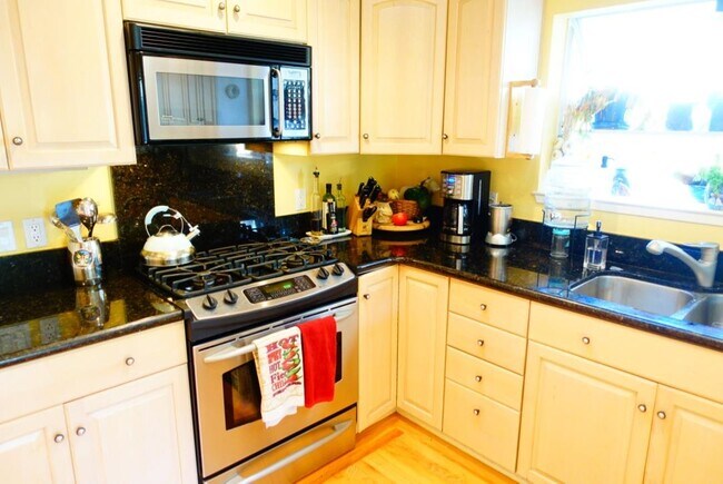 Foto del edificio - 24 Ashler Ave