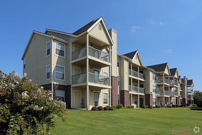 Foto exterior - Oakmont Apartment Homes