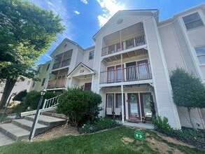 Building Photo - 6157 Meadow Rose Ln