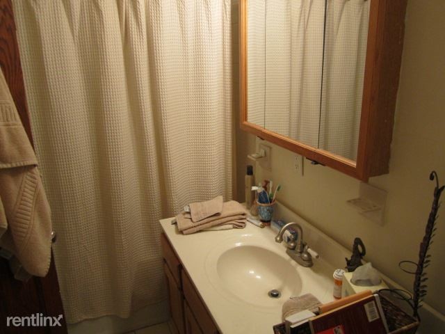 Building Photo - 1 br, 1 bath  - 25 Lynwood Pl Apt #3