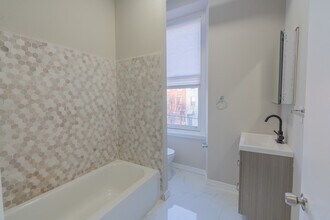 1514 W Girard Ave photo'