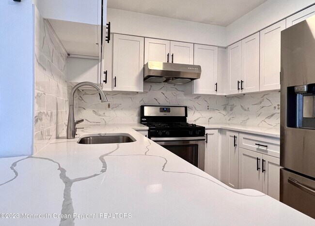 Foto del edificio - 1133 Roseberry Ct