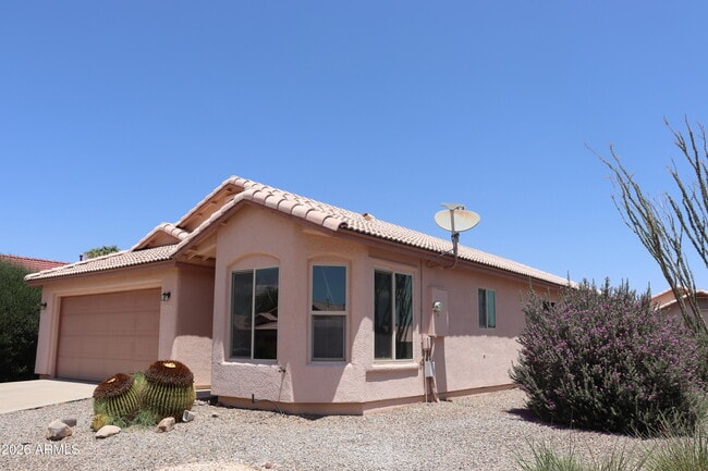 Foto del edificio - 5379 Almosa St