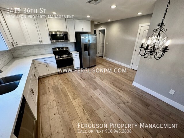 Building Photo - Beautifully Updated Four Bedroom Home in O...