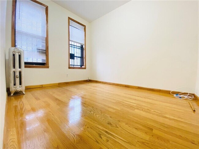 Foto del edificio - 9122 3rd Ave